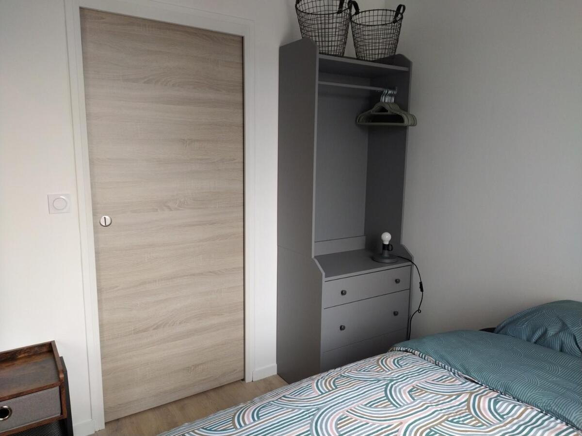 The Industrial ~ Parking ~ Self Check-In Apartment Le Mans Luaran gambar