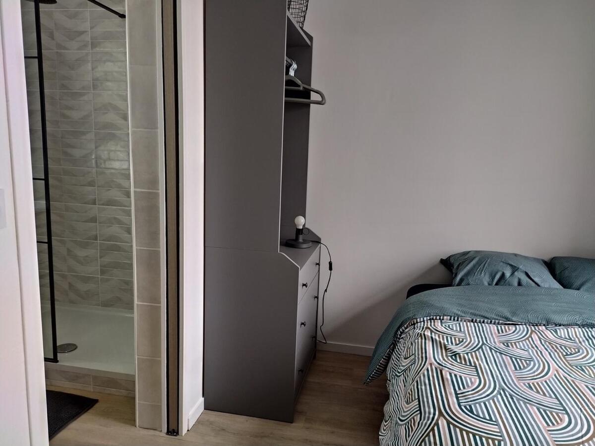 The Industrial ~ Parking ~ Self Check-In Apartment Le Mans Luaran gambar